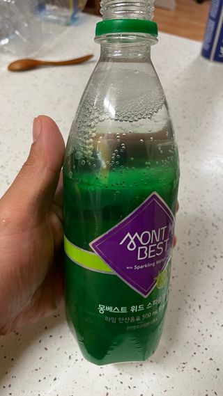 몽베스트 Montbest with Sparkling water Lime20병 — 5점을 준 리뷰어가 2022년 11월 올린 사용 사진