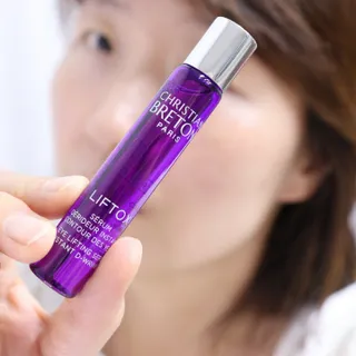 크리스티앙 브르통 리프톡스 아이세럼 펩타이드 롤온 스틱 — 5점을 준 리뷰어가 2022년 9월 올린 사용 사진