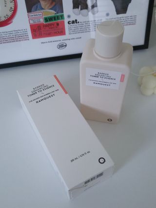 로우퀘스트 베리어 인핸싱 토너투에센스 200ml — 5점을 준 리뷰어가 2023년 11월 올린 사용 사진