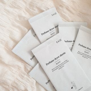 [이즈라이프코스메틱] 퍼퓸 드라이어 시트 히노끼향  or 블랑향 2중 택1 30매 — 5점을 준 리뷰어가 2021년 5월 올린 사용 사진
