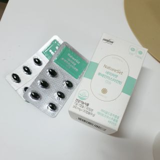 네이처셋 루테인 아스타잔틴 캡슐 1개월분 — 5점을 준 리뷰어가 2021년 6월 올린 사용 사진
