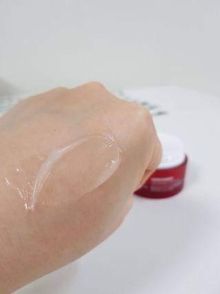 레드투래드 센서티브 슈퍼 크림 50ml — 5점을 준 리뷰어가 2021년 9월 올린 사용 사진