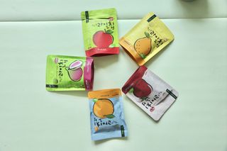 아비삭과일칩 5종 /딸기,사과,배,귤,무화과 5종 — 3점을 준 리뷰어가 2021년 4월 올린 사용 사진
