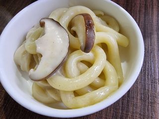 [푸딩팩토리] 로제누들떡볶이 500g / 까르보나라크림누들떡볶이 500g — 5점을 준 리뷰어가 2022년 8월 올린 사용 사진