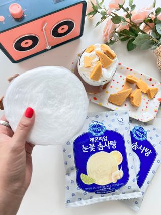 딜라이트 프로젝트  달콤한 눈꽃 간식세트( 눈꽃 솜사탕 / 레몬라임 솜사탕 / 달고나 총 7EA+스마트톡 증정) — 4.5점을 준 리뷰어가 2022년 5월 올린 사용 사진