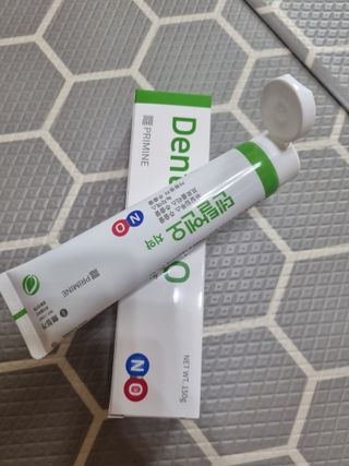 프리마인 유해균 뿐만 아니라 유익균까지 씻어내는 치약은 그만, 건강한 구강환경을 만드는 덴탈엔오 — 5점을 준 리뷰어가 2022년 6월 올린 사용 사진