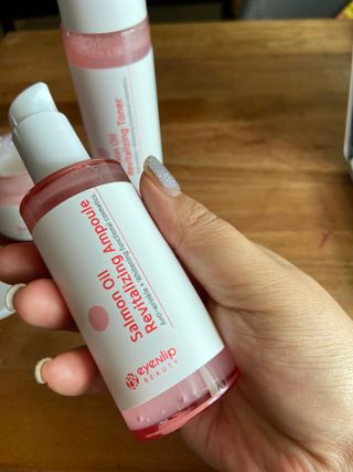 아이앤립 / EYENLIP 아이앤립 연어오일 리바이탈라이징 토너+앰플+크림 3종 세트 — 5점을 준 리뷰어가 2021년 7월 올린 사용 사진