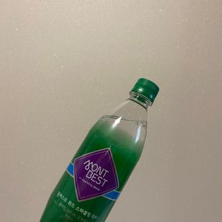 몽베스트 Montbest with Sparkling water Plain 20병 — 4.5점을 준 리뷰어가 2021년 11월 올린 사용 사진