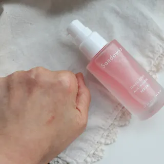 산다화 더블 이펙트 안티 링클 세럼 50ml — 5점을 준 리뷰어가 2022년 12월 올린 사용 사진