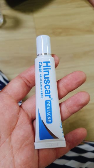 히루스카 포스트아크네 클리어 — 5점을 준 리뷰어가 2021년 1월 올린 사용 사진