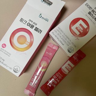 인디닥터 면역 생생 핑크 이뮨 젤리 + 타이탄 BCAA 프로틴 젤리스틱 — 4.5점을 준 리뷰어가 2022년 4월 올린 사용 사진