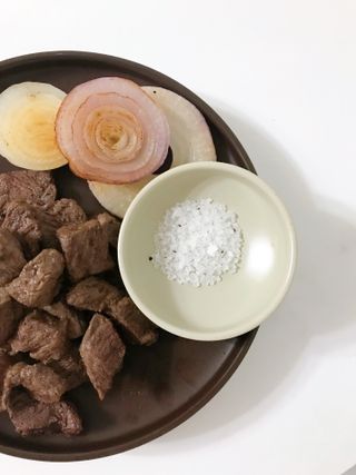 [딜리셔스코드] 타르투피 알레산드로 로시 트러플 소금 100g +트러플 오일 100ml set — 4점을 준 리뷰어가 2022년 6월 올린 사용 사진