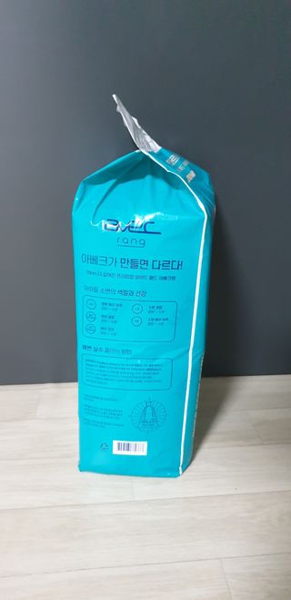아베크 펫 와이드 프리미엄 중형 애견 강아지 배변 패드 54매 1팩 45g — 5점을 준 리뷰어가 2021년 7월 올린 사용 사진