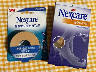 3M 넥스케어 물집방지쿠션테이프 1매 + 물집방지패드 10매 — 5점을 준 리뷰어가 2024년 3월 올린 사용 사진