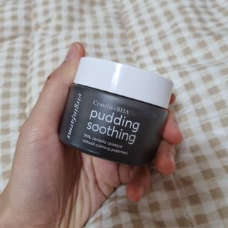 [NEW_버진팜스 푸딩수딩] 투명 푸딩젤이 선사하는 빠른 진정과 깨끗한 피부결 정돈 — 5점을 준 리뷰어가 2021년 10월 올린 사용 사진