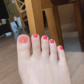 데싱디바 글레이즈 젤네일 별빛유리네일 6종_랜덤발송 — 5점을 준 리뷰어가 2021년 8월 올린 사용 사진