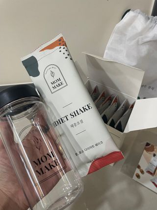 [맘메이크] 체중조절 다이어트 쉐이크 — 5점을 준 리뷰어가 2021년 9월 올린 사용 사진