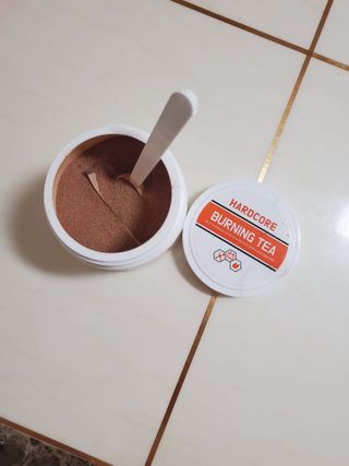 뉴트리션팩토리 하드코어버닝티 오리지널 — 5점을 준 리뷰어가 2021년 8월 올린 사용 사진