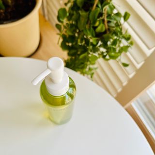 스킨큐어 산다화 순한 클렌징 동백 오일 200ml — 5점을 준 리뷰어가 2023년 4월 올린 사용 사진