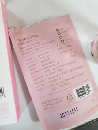 마시다 매혹적인 붉은 빛이 입안 가득히, 비트루트차 — 5점을 준 리뷰어가 2021년 6월 올린 사용 사진