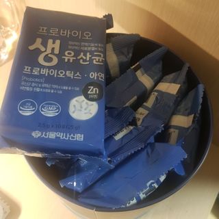 서울약사신협_프로바이오생유산균_2.5G x 100포 — 5점을 준 리뷰어가 2021년 3월 올린 사용 사진