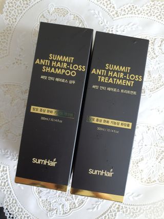 썸헤어 / SUMHAIR 썸헤어  써밋 안티 헤어로스 샴푸+트리트먼트 — 5점을 준 리뷰어가 2021년 6월 올린 사용 사진