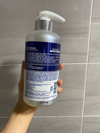 비어멕 독일맥주효모 천연탈모샴푸 — 4.5점을 준 리뷰어가 2021년 2월 올린 사용 사진