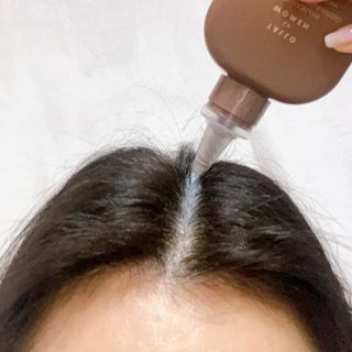 딸로 맥주효모 두피스케일러 / 각질&노폐물 타파 두피 딥-클렌징 — 5점을 준 리뷰어가 2023년 7월 올린 사용 사진