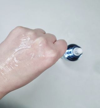나우 [리브엠] 화해 1등 수분앰플 , 엑소코어 워터풀 텐션 앰플 — 5점을 준 리뷰어가 2023년 6월 올린 사용 사진