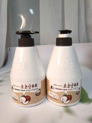 [과일나라] 피부가 마시는 코코넛우유 바디클렌저&바디로션 — 5점을 준 리뷰어가 2022년 3월 올린 사용 사진