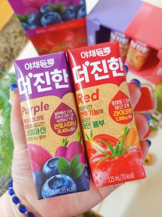 [롯데칠성] 야채듬뿍 더'진한 [롯데칠성] 야채는 이제 COLORFULL! 야채듬뿍  더 진한 레드 4개 +퍼플 4개 (총 8개) — 5점을 준 리뷰어가 2023년 6월 올린 사용 사진