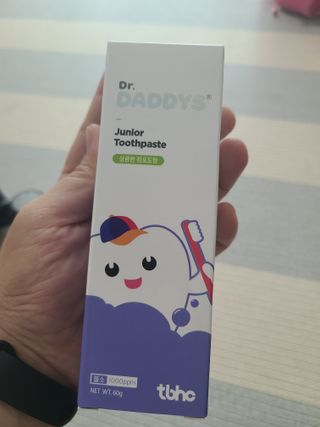 닥터데디스 안심불소 튼튼치약(청포도, 민트 중 택 1) 60g + 여행용 미니 치약 15g — 5점을 준 리뷰어가 2022년 7월 올린 사용 사진