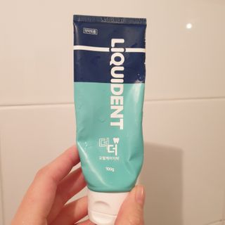리퀴덴트 오랄케어 온가족용 리퀴덴트 더더 오랄케어 무불소 치약 + 임상시험완료 이중 미세 엠보싱 칫솔 올데이세트 — 5점을 준 리뷰어가 2021년 1월 올린 사용 사진