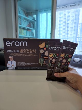 [이롬] 황성주박사의 발효건강식 30g x 30포 — 4.5점을 준 리뷰어가 2022년 7월 올린 사용 사진