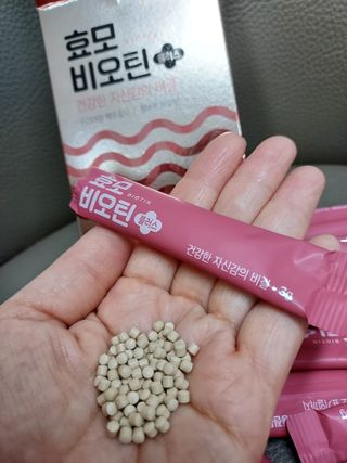 광동생활건강 [풍성한 자신감의 비결] 광동 효모 비오틴 플러스 — 5점을 준 리뷰어가 2023년 7월 올린 사용 사진