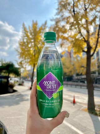 몽베스트 Montbest with Sparkling water Lime20병 — 4.5점을 준 리뷰어가 2022년 10월 올린 사용 사진