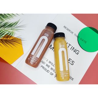 BLENDY'S 핑크 스무디+블론디 스무디 — 3.5점을 준 리뷰어가 2021년 10월 올린 사용 사진