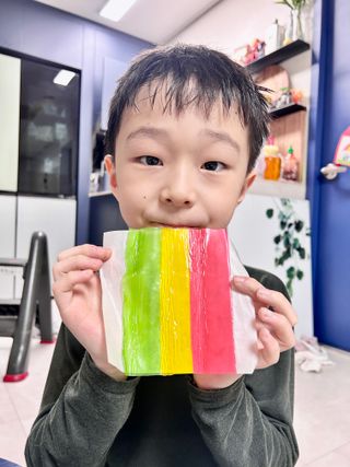 (주) 피치코리아 레인보우 롤팝젤리 후르츠믹스x10개입 — 5점을 준 리뷰어가 2023년 11월 올린 사용 사진