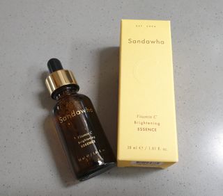 스킨큐어 산다화 비타민c 화이트닝 에센스 30ml — 5점을 준 리뷰어가 2023년 7월 올린 사용 사진
