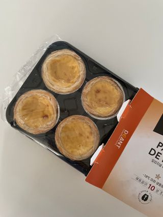 디앙뜨 포르투갈 에그타르트 오리지널 맛+패션후르츠 맛 중 택1 — 4점을 준 리뷰어가 2021년 7월 올린 사용 사진