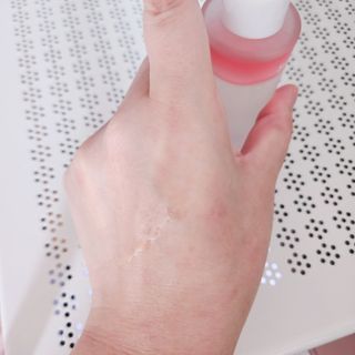 산다화 더블 이펙트 안티 링클 세럼 50ml — 4.5점을 준 리뷰어가 2022년 10월 올린 사용 사진