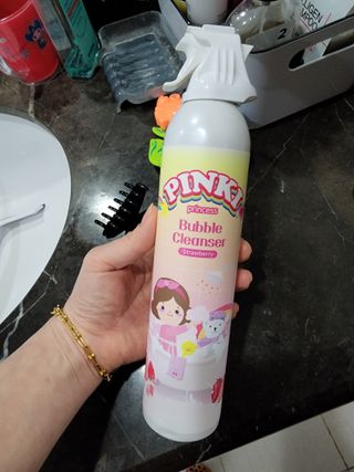주식회사 권브라더스 [권브라더스] 목욕놀이 필수템, 핑키공주 유아버블클렌저 300ml 대용량 몽글몽글 구름 속 딸기향 — 5점을 준 리뷰어가 2022년 3월 올린 사용 사진