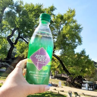 몽베스트 Montbest with Sparkling water Lime20병 — 3점을 준 리뷰어가 2021년 10월 올린 사용 사진