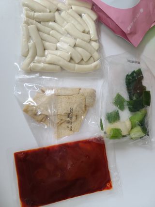 응큼떡볶이 — 5점을 준 리뷰어가 2021년 3월 올린 사용 사진