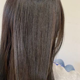 르핸스 퍼포밍 5 샴푸 비반트 포렛/베티버 포그 — 5점을 준 리뷰어가 2022년 12월 올린 사용 사진