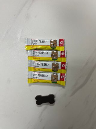 [레모나] 강아지 레모나 강아직 영양 간식 4종 택 1 — 5점을 준 리뷰어가 2023년 12월 올린 사용 사진