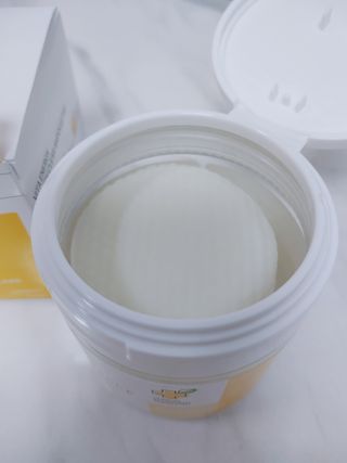 랑벨 비타 에너지 잡티 앰플 패드 65매 (투명하고 밝은 얼굴 광채패드) — 3.5점을 준 리뷰어가 2022년 5월 올린 사용 사진