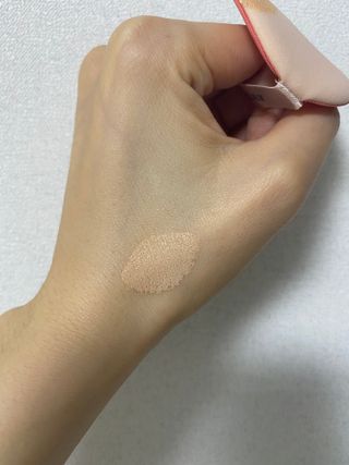 [크리스앤릴리] 내츄럴 글로우 97쿠션 — 4.5점을 준 리뷰어가 2022년 10월 올린 사용 사진