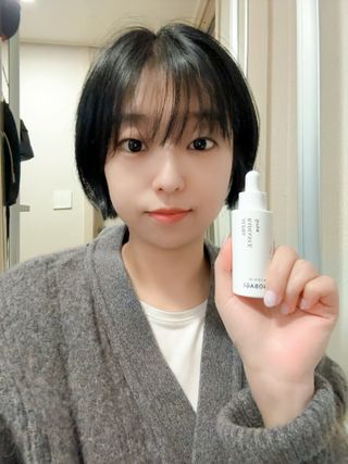바노바기 코스메틱 알파 래디언스 세럼 30ml — 5점을 준 리뷰어가 2023년 11월 올린 사용 사진