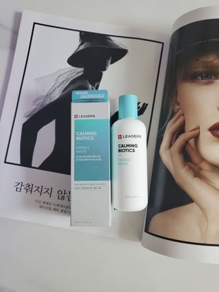 리더스코스메틱 리더스 카밍 바이오틱스 에센스 워터 — 5점을 준 리뷰어가 2022년 1월 올린 사용 사진